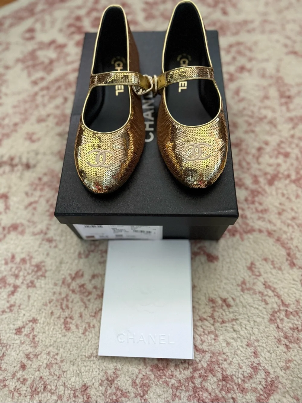 BNIB Golden Sequin Mary Jane’s